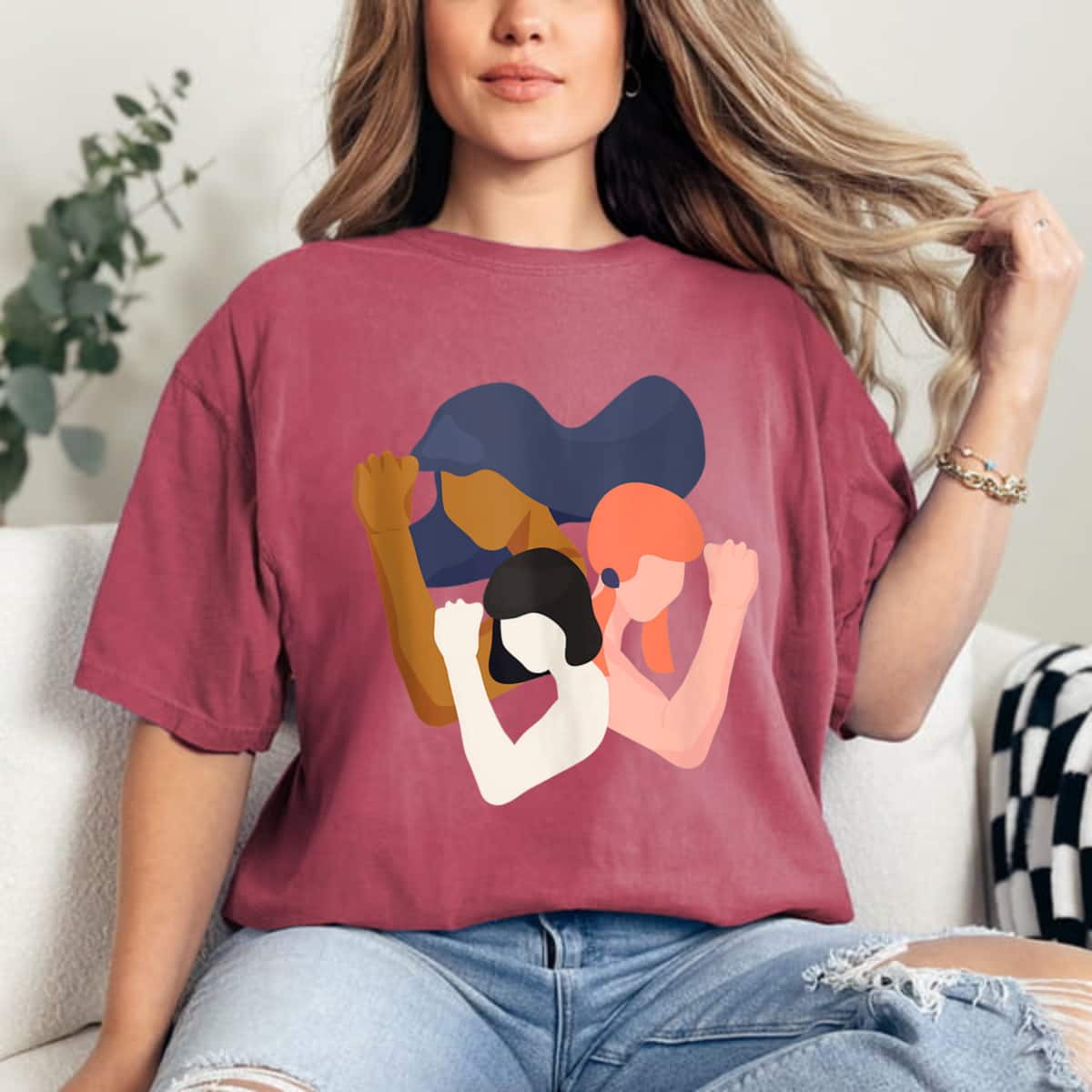 Strong Women Girls And Women Unity Power In Feminist T-Shirt Strong Women Girls And Women Unity Power In Feminist T-Shirt