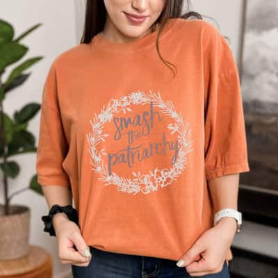 Strong Women Smash The Patriarchy T-Shirt Gift