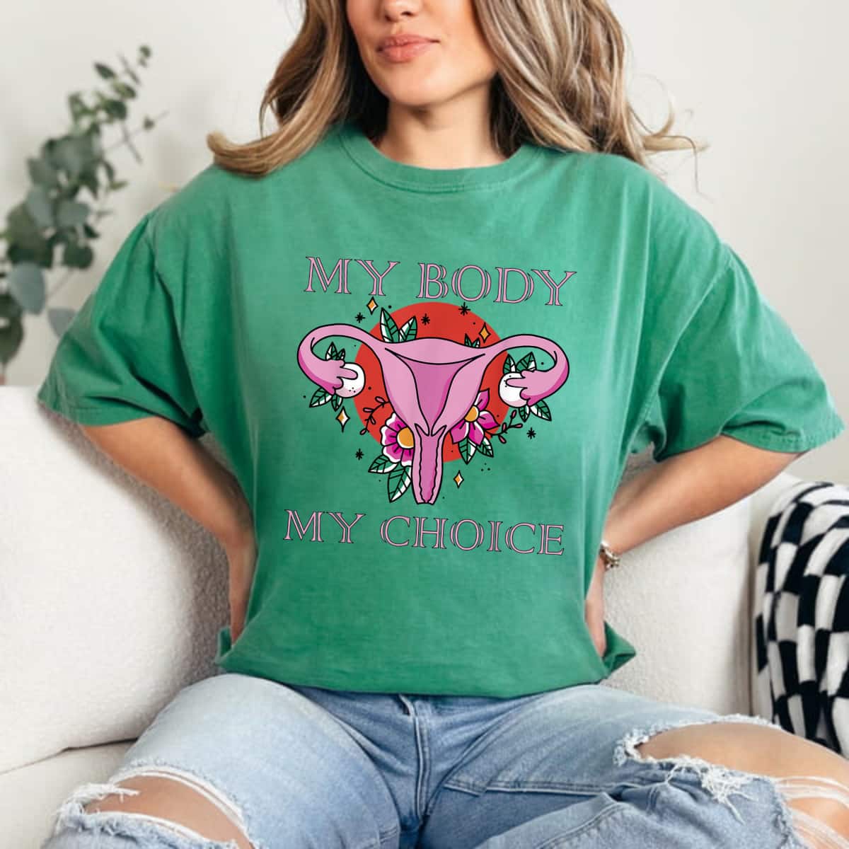 Strong Women My Body Makes It My Choice Uterus Finger Pro Women T-Shirt Strong Women My Body Makes It My Choice Uterus Finger Pro Women T-Shirt