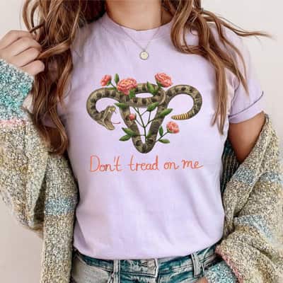 Strong Women Don&rsquo;t Tread On Me Uterus Womens T-Shirt