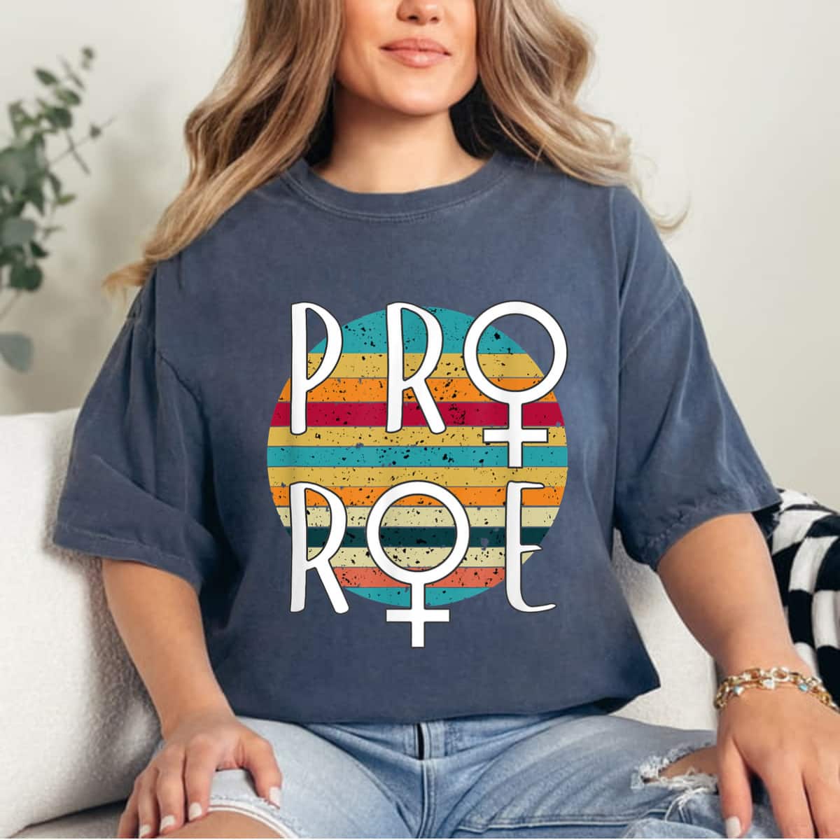 Strong Women Pro Choice Defend Roe V Wade 1973 Reproductive Rights T-Shirt Strong Women Pro Choice Defend Roe V Wade 1973 Reproductive Rights T-Shirt