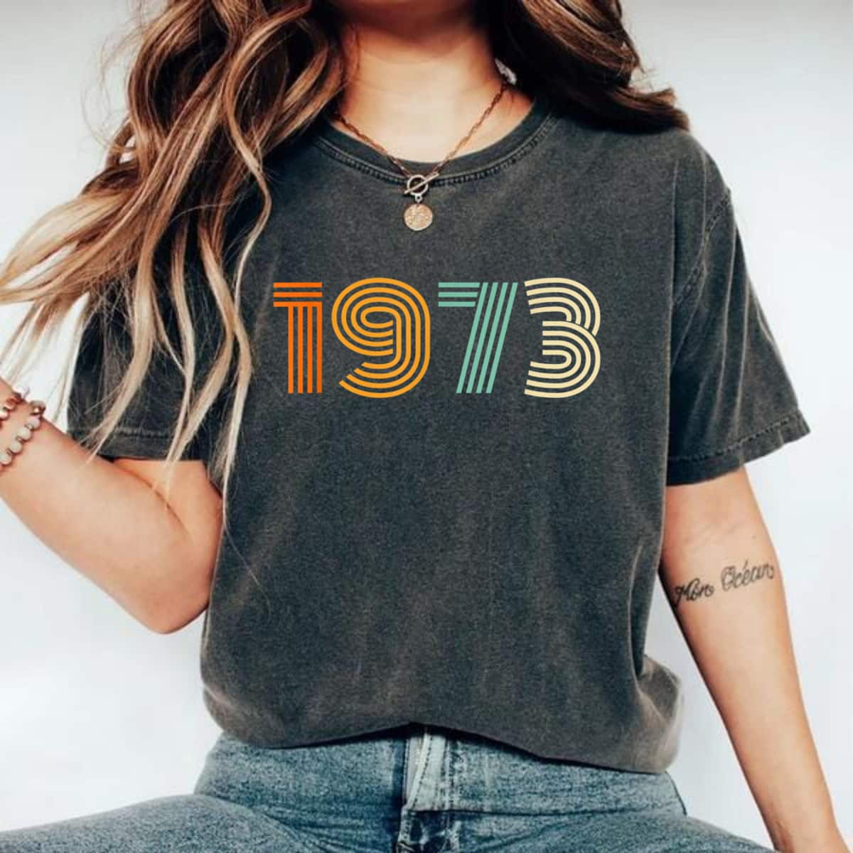 Strong Women Feminist Roe V Wade Rights 1973 T-Shirt Strong Women Feminist Roe V Wade Rights 1973 T-Shirt