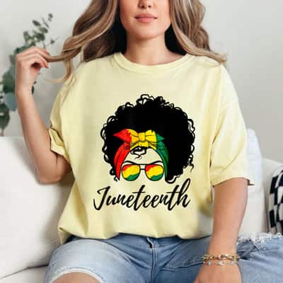 Strong Women Afro Woman Black Queen African American Melanin Juneteenth T-Shirt Strong Women Afro Woman Black Queen African American Melanin Juneteenth T-Shirt
