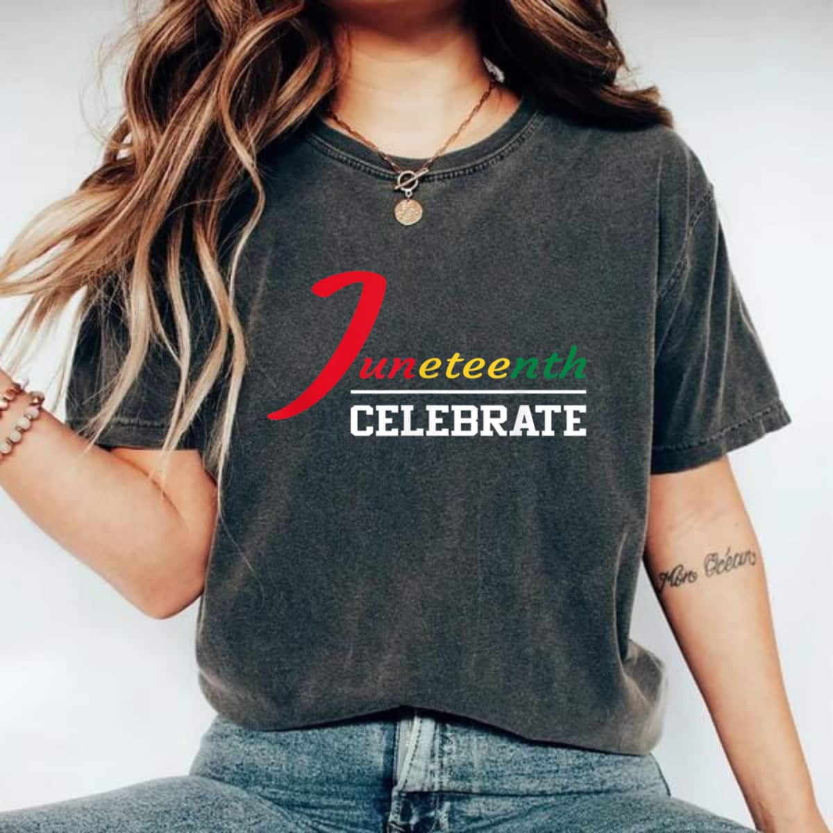 Strong Women Juneteenth Celebrate Black History Flag African American T-Shirt Strong Women Juneteenth Celebrate Black History Flag African American T-Shirt