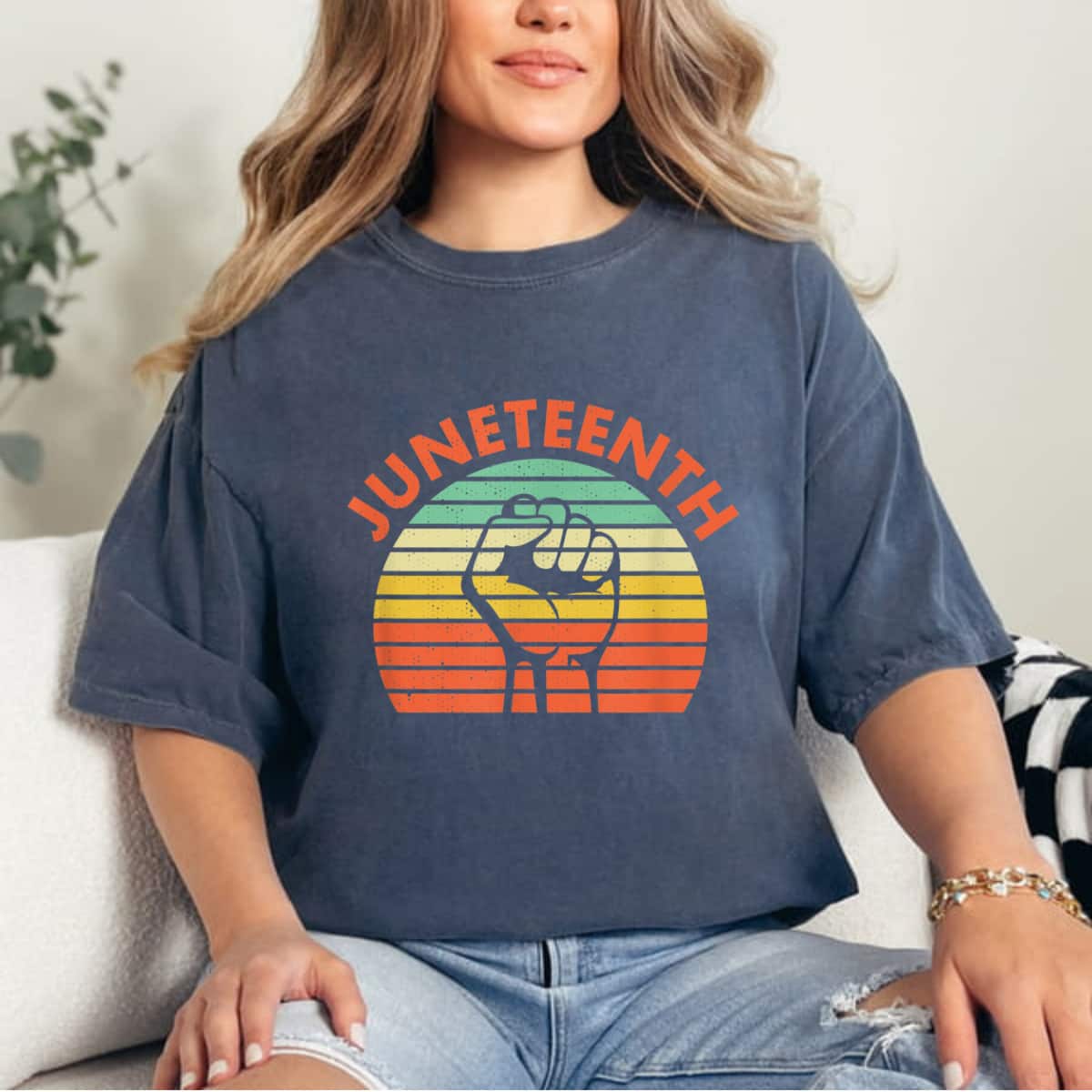 Strong Women Juneteenth Raised Fist Vintage Retro Striped Style T-Shirt Strong Women Juneteenth Raised Fist Vintage Retro Striped Style T-Shirt