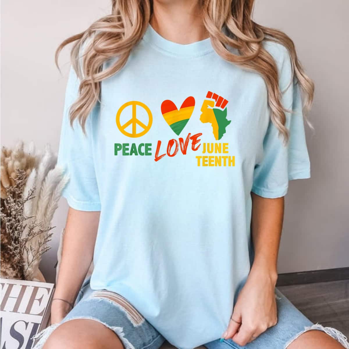 Strong Women Peace Love Juneteenth 1865 African Woman American Freedom T-Shirt Strong Women Peace Love Juneteenth 1865 African Woman American Freedom T-Shirt