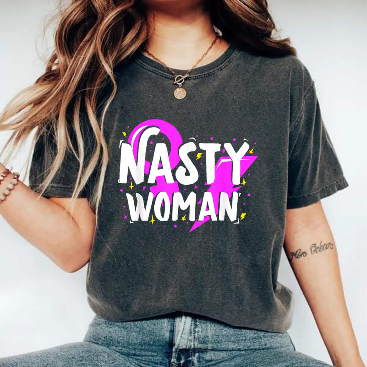 Feminist Nasty Woman Symbol T-Shirt Feminist Nasty Woman Symbol T-Shirt