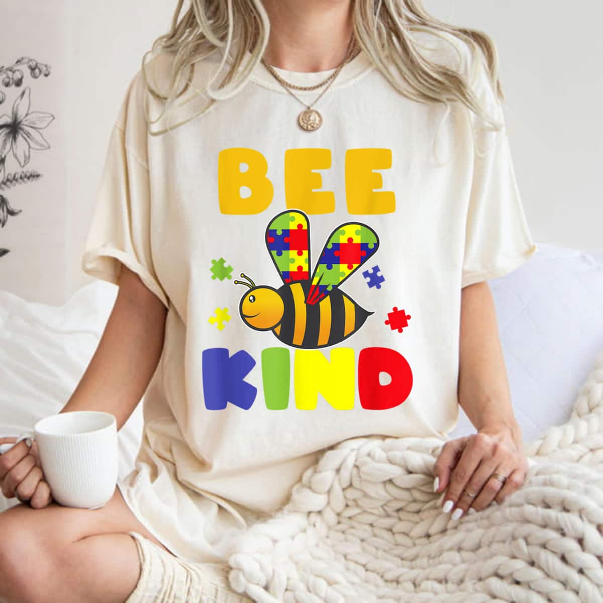 Bee Kind Autism Awareness T-Shirt Bee Kind Autism Awareness T-Shirt