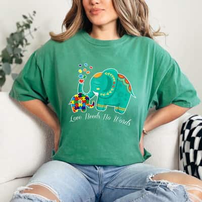 Puzzle Elephant Love Needs No Words - Autism Mom Dad Teacher T-Shirt