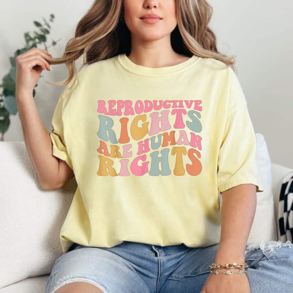 Reproductive Rights Are Human Rights Feminist T-Shirt Reproductive Rights Are Human Rights Feminist T-Shirt