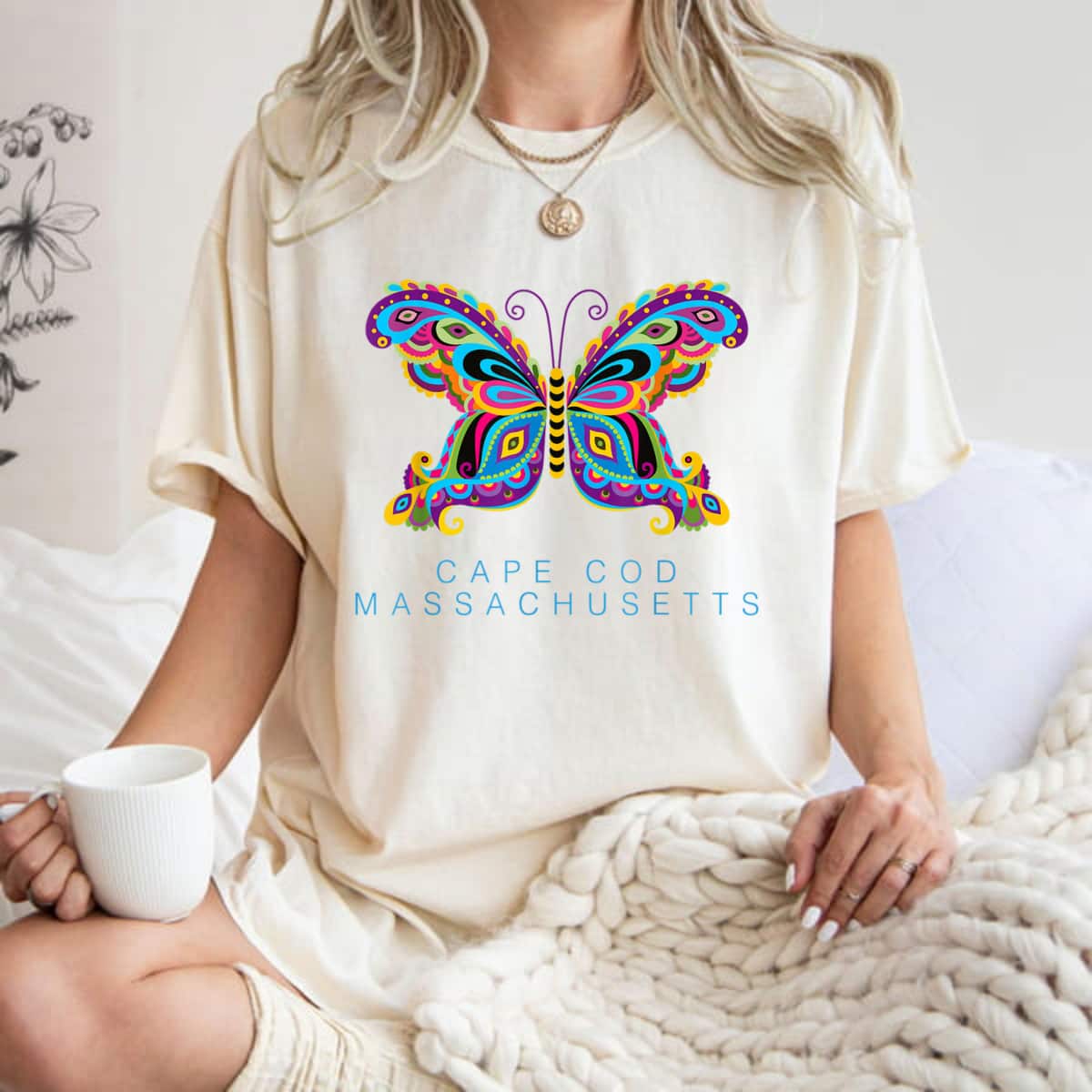 Cape Cod Massachusetts Souvenir Butterfly Graphic T-Shirt Cape Cod Massachusetts Souvenir Butterfly Graphic T-Shirt