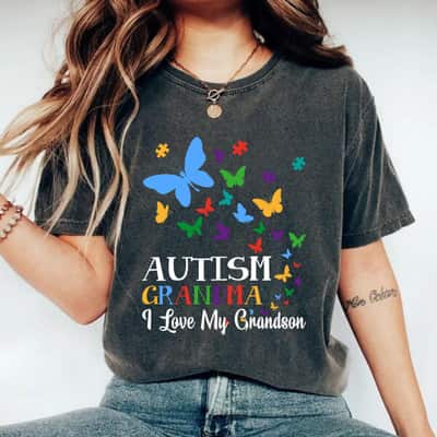 Butterfly Grandma Love Grandson Autism Awareness T-Shirt