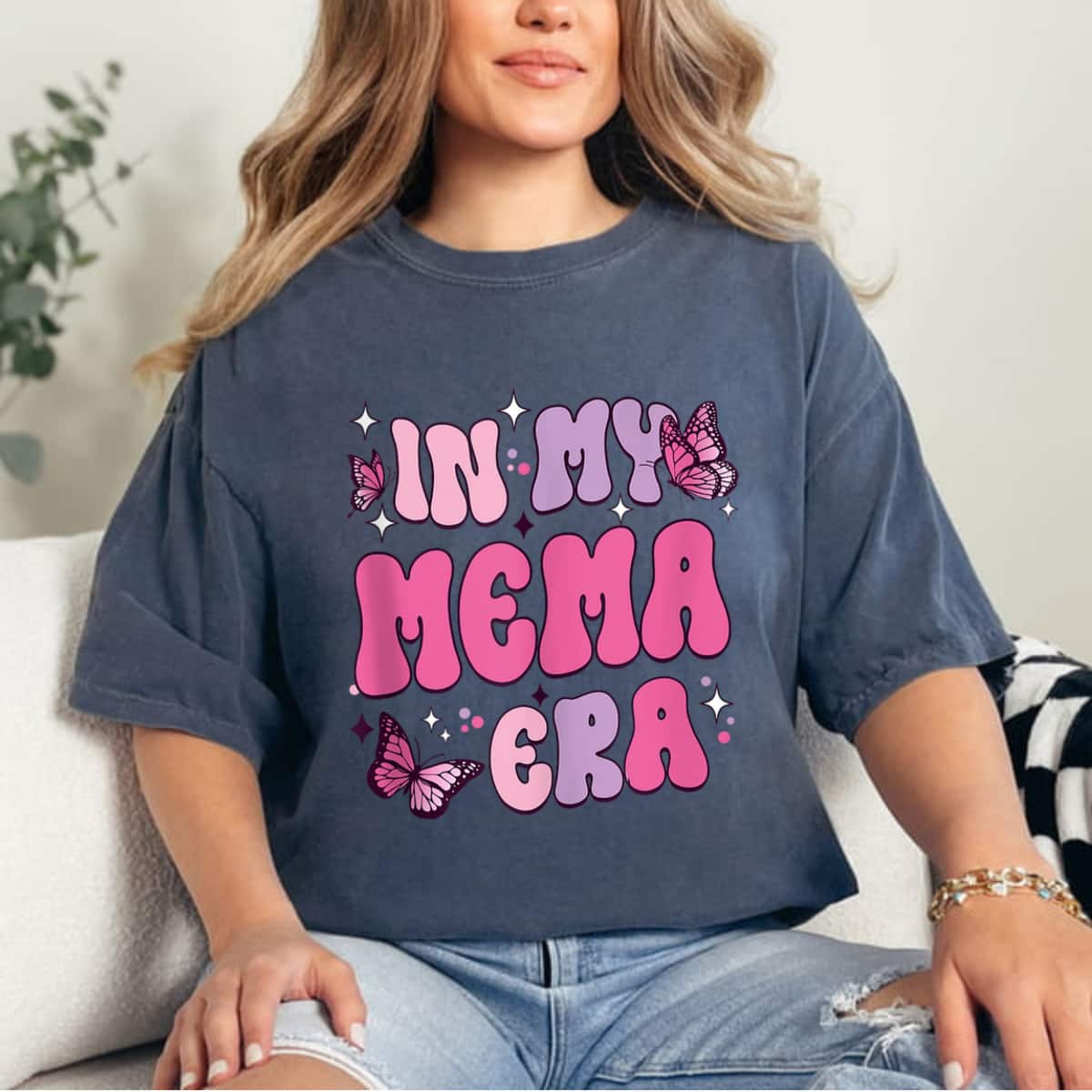 In My Mema Era Funny Butterfly Groovy Retro T-Shirt In My Mema Era Funny Butterfly Groovy Retro T-Shirt