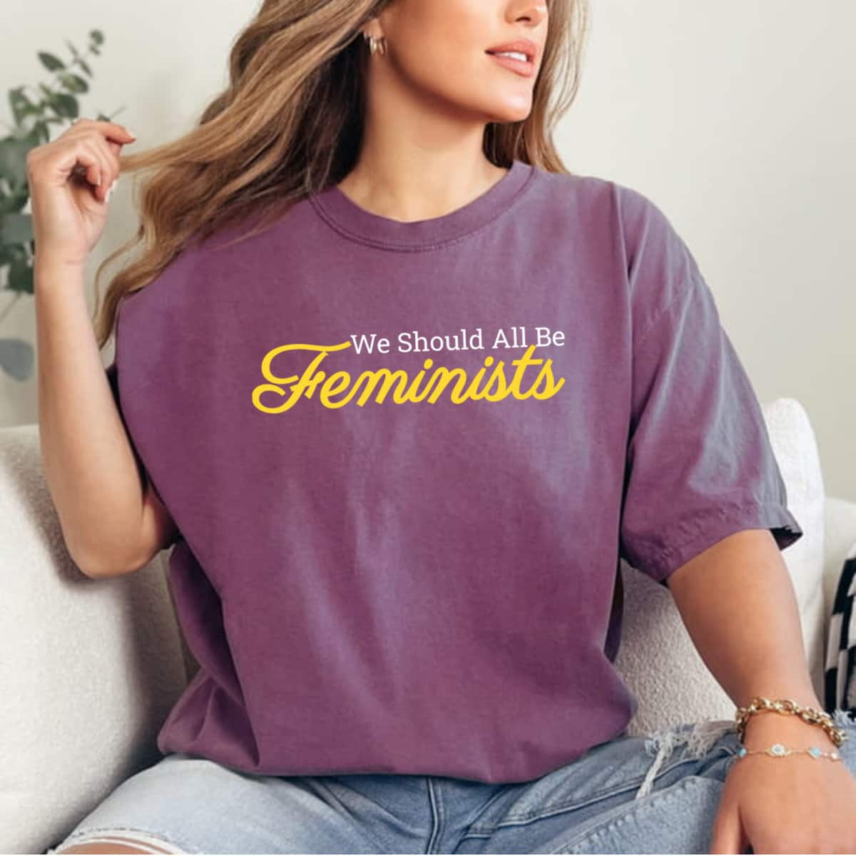 Retro Cool We Should All Be Feminists T-Shirt Retro Cool We Should All Be Feminists T-Shirt