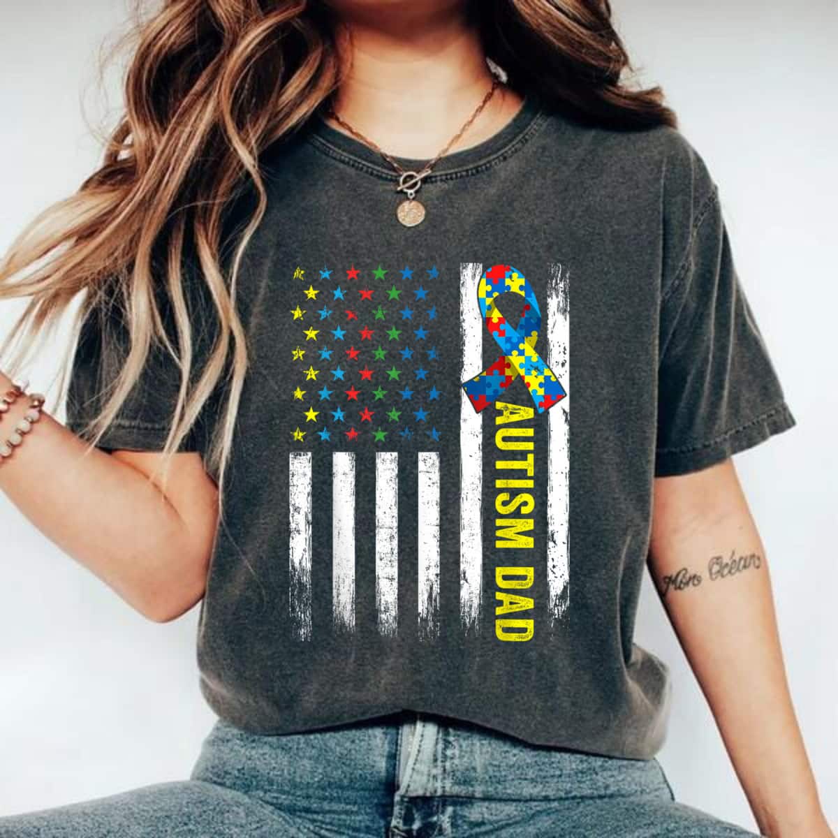 Retro Flag Autism Dad Awareness T-Shirt Retro Flag Autism Dad Awareness T-Shirt